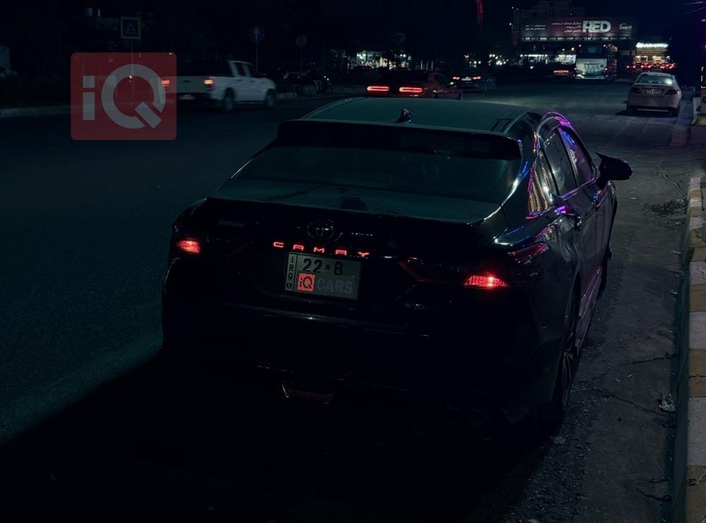 تۆیۆتا کامری